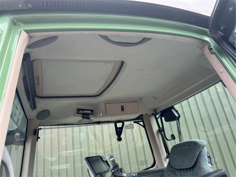 Trator Fendt 828 ECR Vario Profi Plus **Video Below**: foto 13 Trator Fendt 828 ECR Vario Profi Plus **Video Below**: foto 13