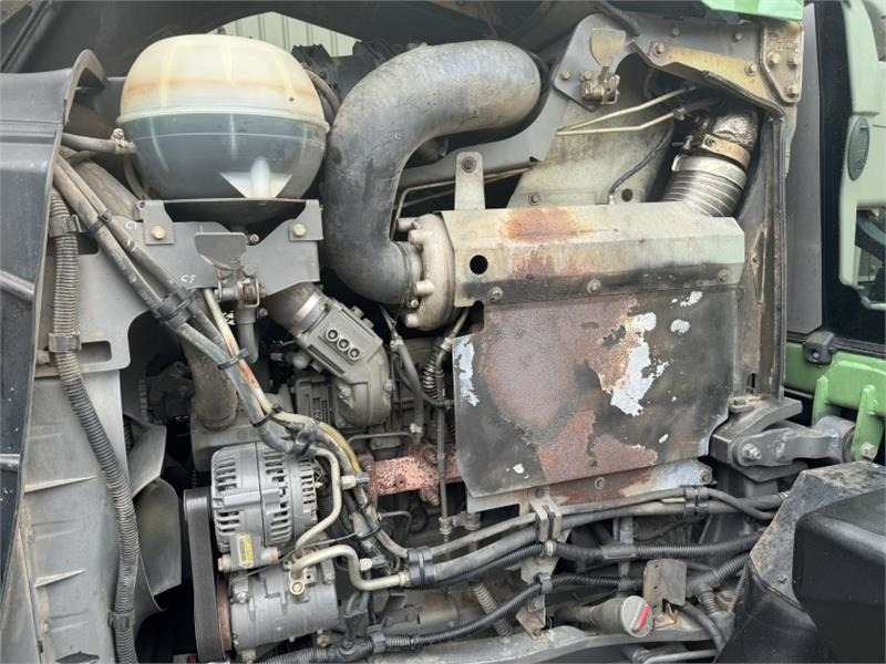 Trator Fendt 828 ECR Vario Profi Plus **Video Below**: foto 10 Trator Fendt 828 ECR Vario Profi Plus **Video Below**: foto 10