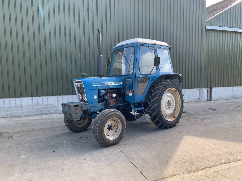 Ford 6600 - Trator: foto 2 Ford 6600 - Trator: foto 2