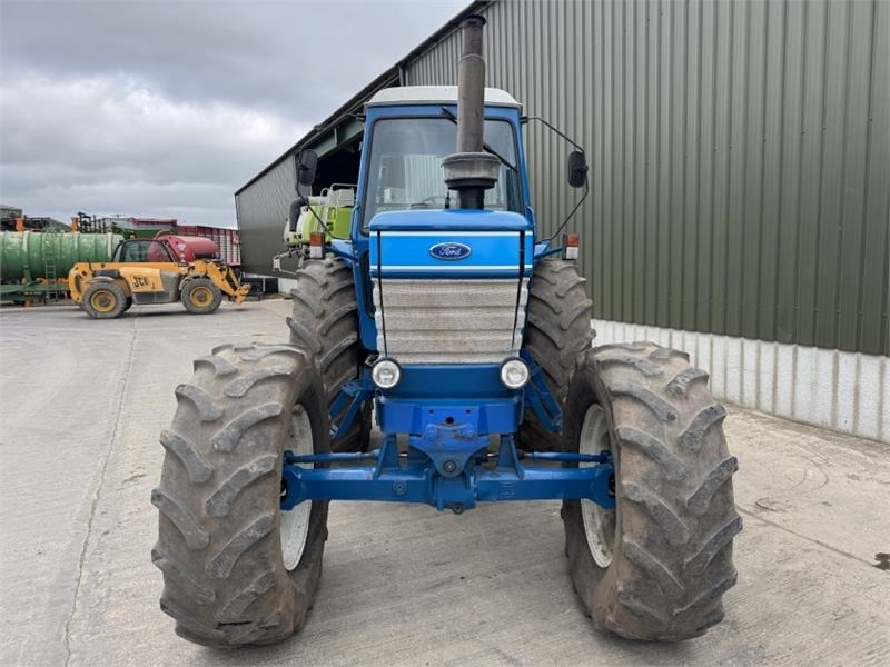 Ford Ford TW-15 - Trator: foto 5 Ford Ford TW-15 - Trator: foto 5