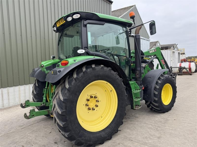 John Deere 6125R c/w MX u307 Loader - Trator: foto 4 John Deere 6125R c/w MX u307 Loader - Trator: foto 4