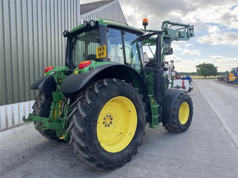 John Deere John Deere 6120M c/w 623R Loader **Low Hours** - Trator: foto 4 John Deere John Deere 6120M c/w 623R Loader **Low Hours** - Trator: foto 4