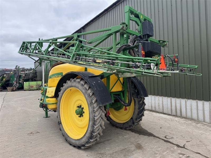 John Deere John Deere 732 Trailed Sprayer - Pulverizador montado: foto 2 John Deere John Deere 732 Trailed Sprayer - Pulverizador montado: foto 2