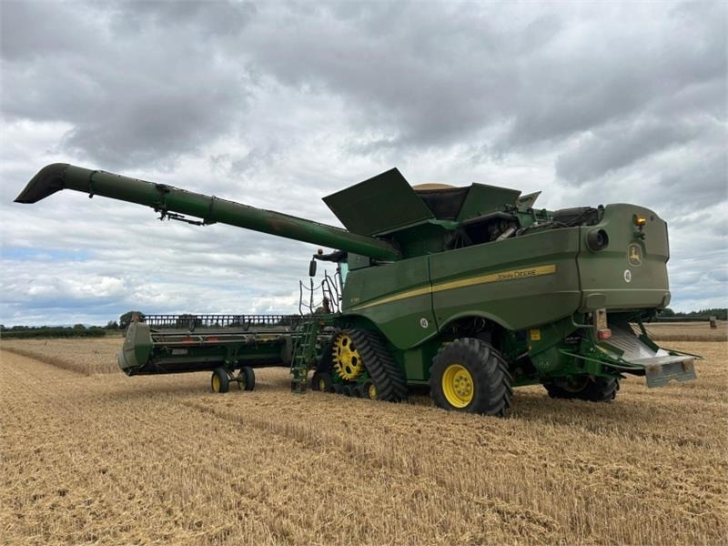 John Deere John Deere S785 4WD c/w 735D Header **Video Below* - Equipamento para colheitadeira: foto 3 John Deere John Deere S785 4WD c/w 735D Header **Video Below* - Equipamento para colheitadeira: foto 3
