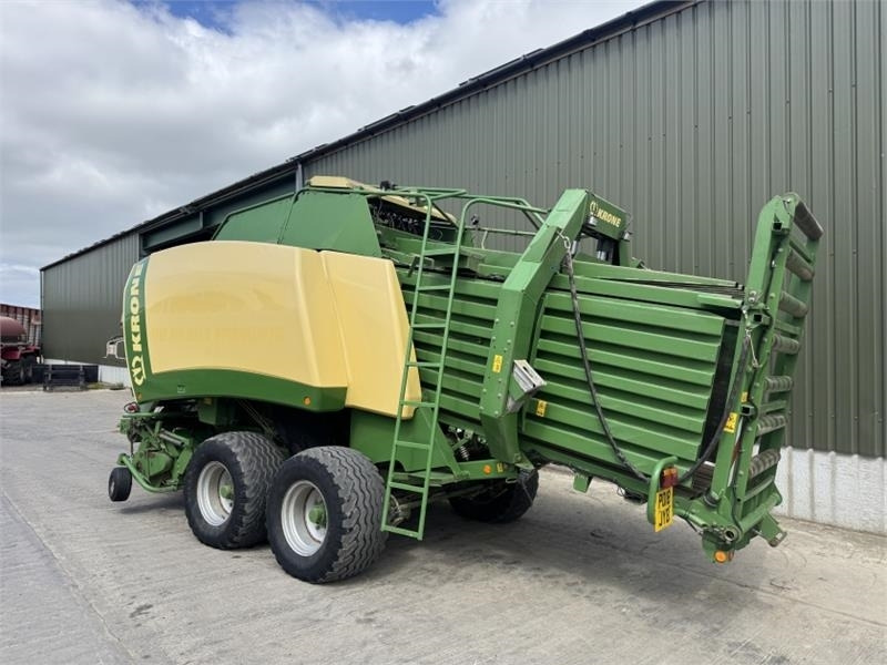 Krone Big Pack 12130 Square Baler  - Enfardadeira de fardos quadrados: foto 2 Krone Big Pack 12130 Square Baler  - Enfardadeira de fardos quadrados: foto 2