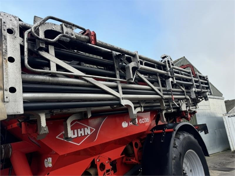 Distribuidor de fertilizantes Kuhn Kuhn AGT 6036 Boom Fert Spreader: foto 12