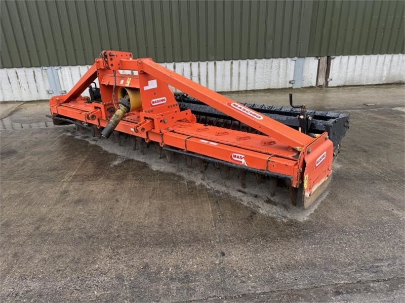 Fresa agrícola Maschio Machio 4m Powerharrow: foto 1