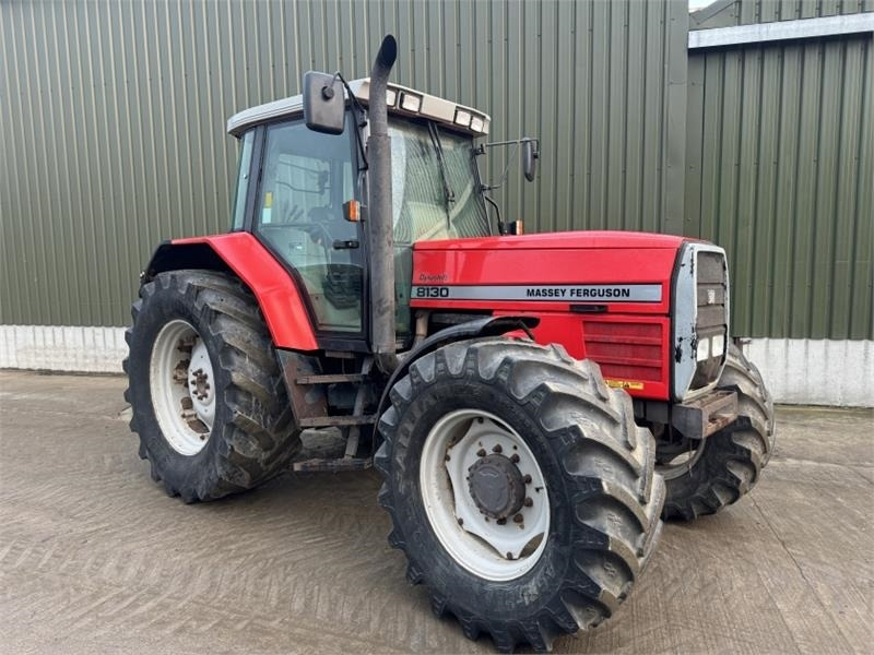 Massey Ferguson 8130 Dynashift - Trator: foto 3 Massey Ferguson 8130 Dynashift - Trator: foto 3