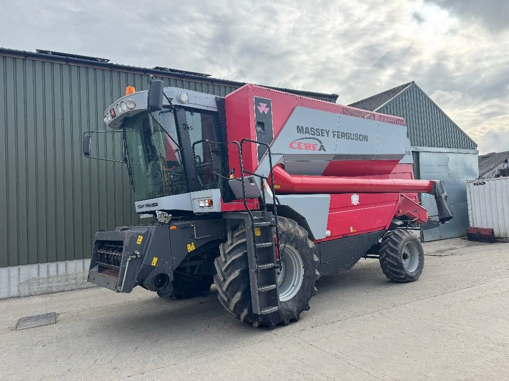 Massey Ferguson Cerea 7274 Rotary Seperator c/w 22ft Header - Ceifeira debulhadora: foto 1 Massey Ferguson Cerea 7274 Rotary Seperator c/w 22ft Header - Ceifeira debulhadora: foto 1