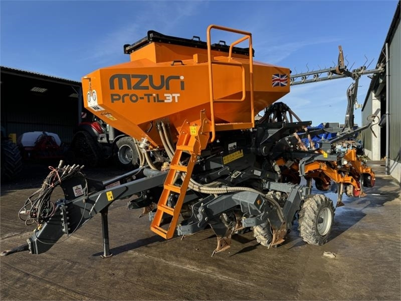 Mzuri Mzuri Pro-Til 3T **Grain and Fert** - Semeadora combinada: foto 5 Mzuri Mzuri Pro-Til 3T **Grain and Fert** - Semeadora combinada: foto 5