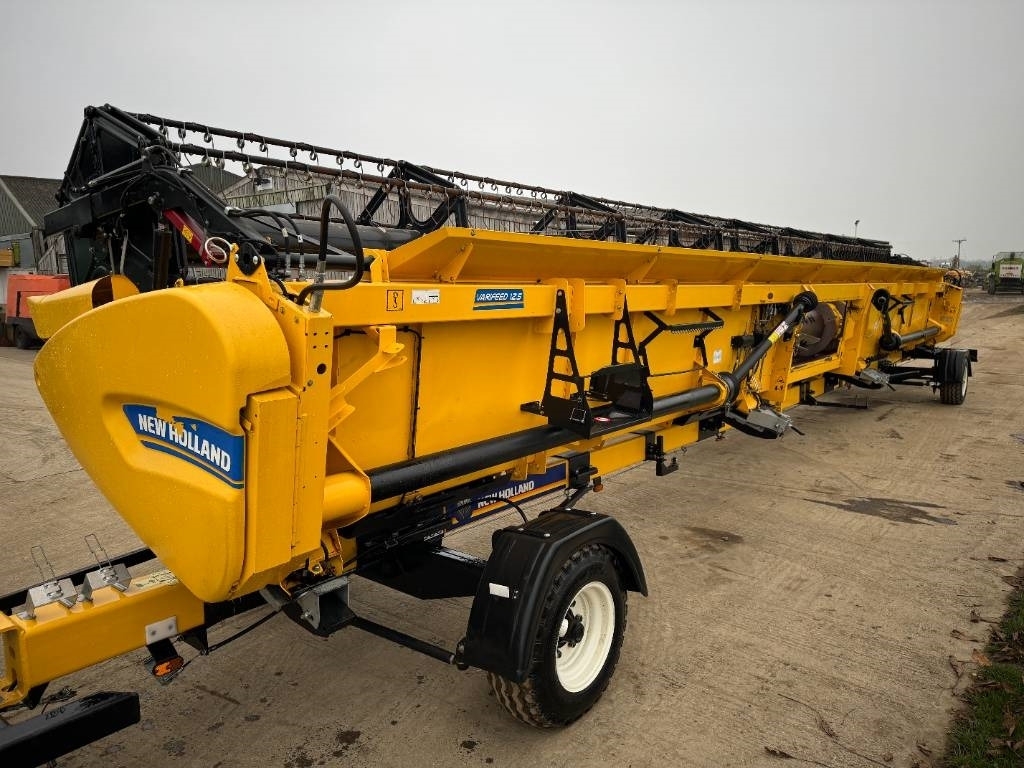 New Holland 41 FT Vari-Feed Header - Equipamento para colheitadeira: foto 4 New Holland 41 FT Vari-Feed Header - Equipamento para colheitadeira: foto 4