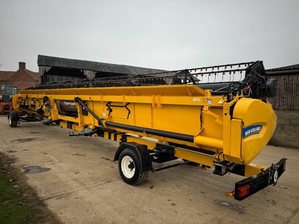New Holland 41 FT Vari-Feed Header - Equipamento para colheitadeira: foto 2 New Holland 41 FT Vari-Feed Header - Equipamento para colheitadeira: foto 2