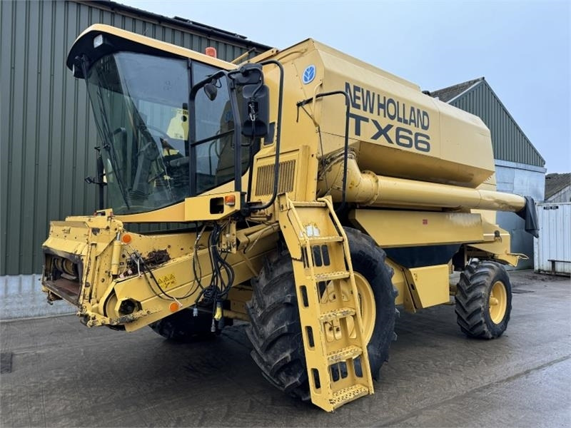 New Holland New Holland TX66 c/w 20ft Header - Equipamento para colheitadeira: foto 3 New Holland New Holland TX66 c/w 20ft Header - Equipamento para colheitadeira: foto 3