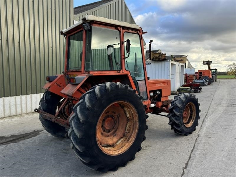 Renault Renault 781-4 4WD Tractor - Trator: foto 4 Renault Renault 781-4 4WD Tractor - Trator: foto 4