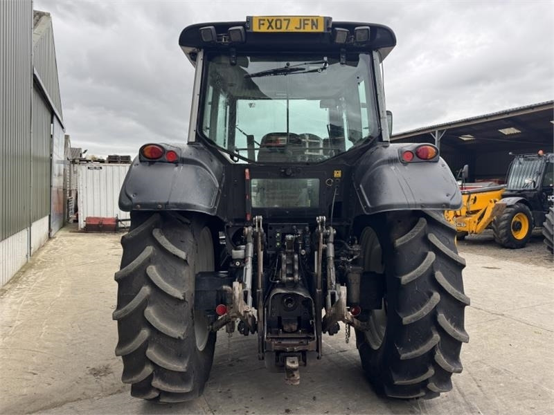 Valtra T 121 - Trator: foto 5 Valtra T 121 - Trator: foto 5