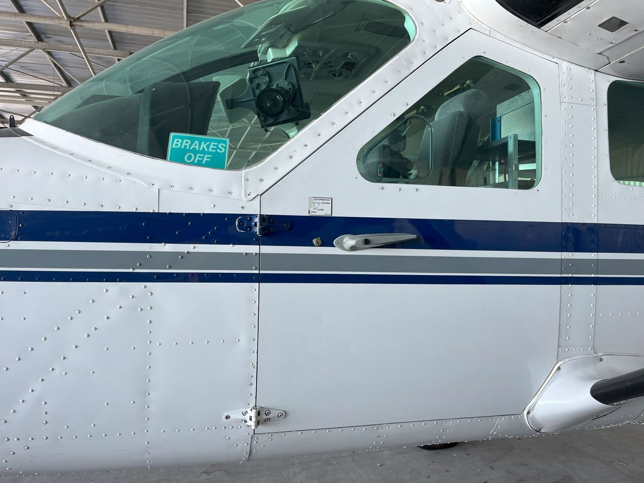 Equipamento aeroportuário Cessna 208 Caravan I: foto 9