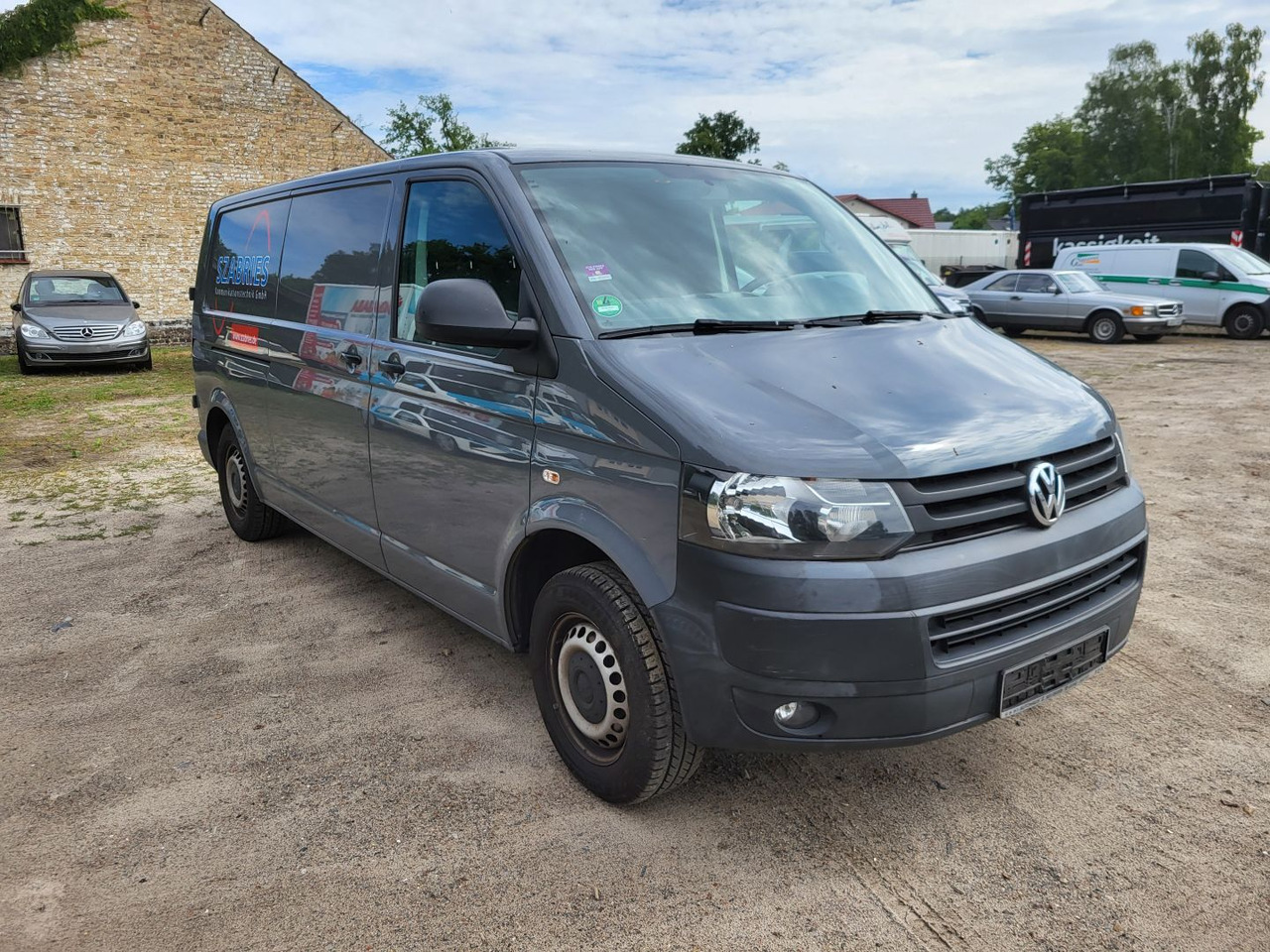 VOLKSWAGEN T5 Typ 7J0 - Furgão: foto 2 VOLKSWAGEN T5 Typ 7J0 - Furgão: foto 2
