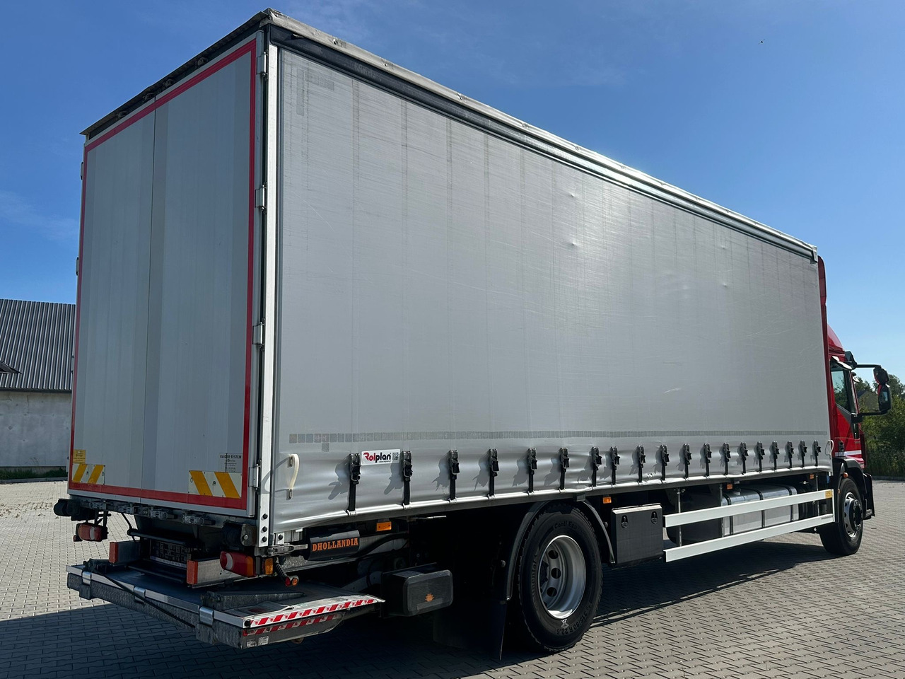 IVECO EUROCARGO 180-280 / FIRANKA / WINDA / 20 PALET / 80 TYŚ KM / 2023 ROK / 9 223 KG ŁADOWNOŚ - Camião de lona: foto 3 IVECO EUROCARGO 180-280 / FIRANKA / WINDA / 20 PALET / 80 TYŚ KM / 2023 ROK / 9 223 KG ŁADOWNOŚ - Camião de lona: foto 3