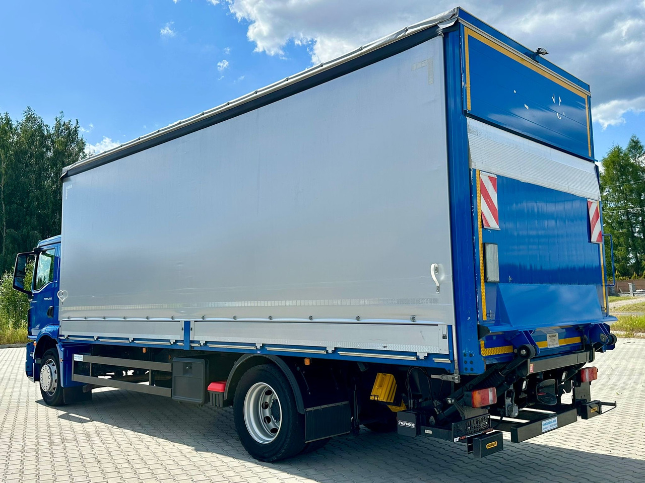 MAN TGM 15.290 / FIRANKA / WINDA / AUTOMAT / 2021 ROK / 18 EUROPALET / 15 T DMC - Camião de lona: foto 3 MAN TGM 15.290 / FIRANKA / WINDA / AUTOMAT / 2021 ROK / 18 EUROPALET / 15 T DMC - Camião de lona: foto 3