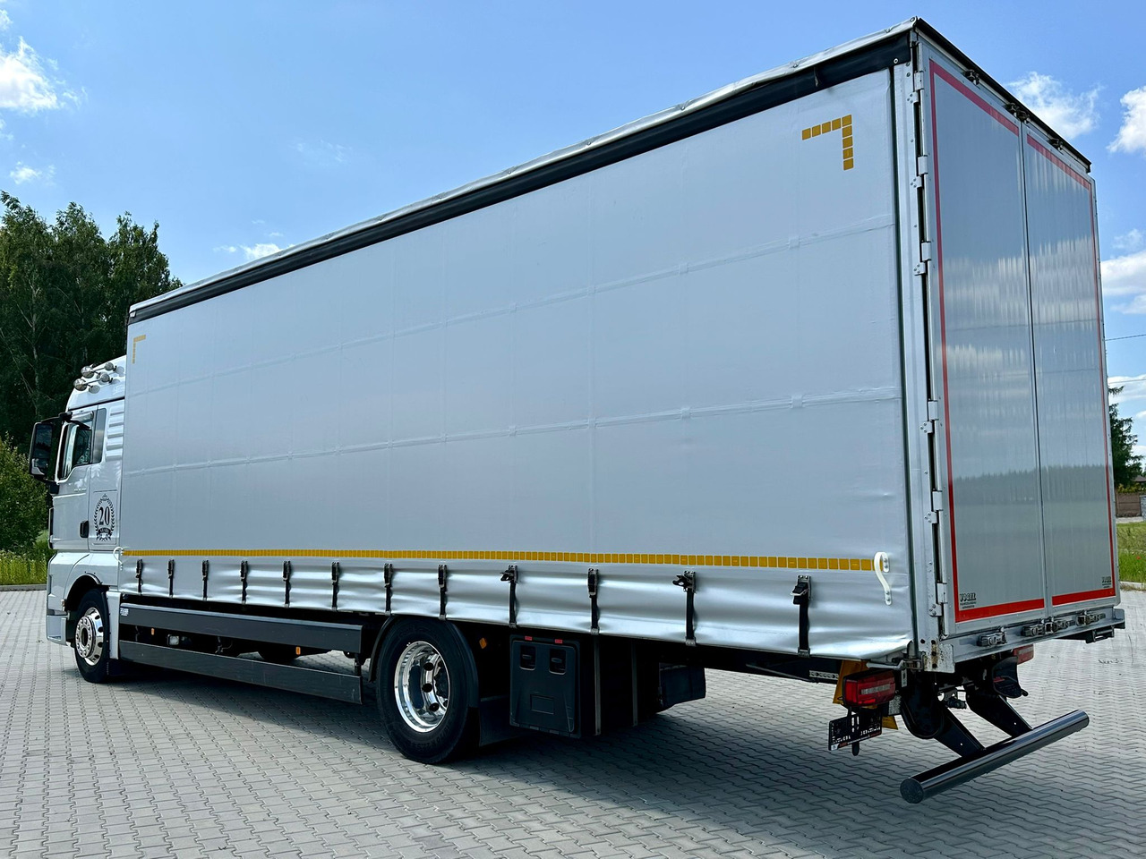 MAN TGX 18.460 / FIRANKA / 20 EUROPALET / ALUSY / SKÓRY / 260 TYS KM / 2019 ROK / Z NIEMIEC - Camião de lona: foto 4 MAN TGX 18.460 / FIRANKA / 20 EUROPALET / ALUSY / SKÓRY / 260 TYS KM / 2019 ROK / Z NIEMIEC - Camião de lona: foto 4