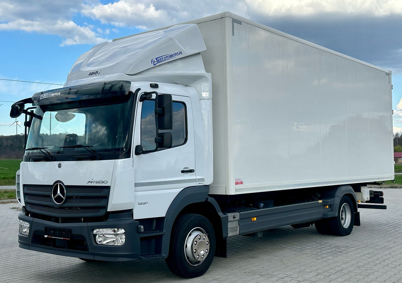 MERCEDES-BENZ ATEGO / 1221 / IZOTERMA / KONTENER / AUTOMAT / 230 TYS KM / 17 EUROPALET / 6.8 M DŁUGOŚCI / 2019 ROK - Camião isotérmico: foto 2 MERCEDES-BENZ ATEGO / 1221 / IZOTERMA / KONTENER / AUTOMAT / 230 TYS KM / 17 EUROPALET / 6.8 M DŁUGOŚCI / 2019 ROK - Camião isotérmico: foto 2