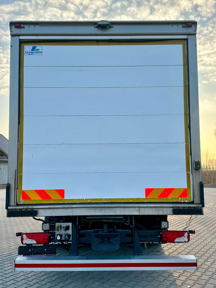 SCANIA G360 / IZOTERMA / 6.8 M DŁUGOŚCI / AUTOMAT / CAŁA NA PODUSZKACH / KLIMA POSTOJOWA / ELEKTRYCZNA ROLETA TYŁ / SYPIALKA - Camião isotérmico: foto 4 SCANIA G360 / IZOTERMA / 6.8 M DŁUGOŚCI / AUTOMAT / CAŁA NA PODUSZKACH / KLIMA POSTOJOWA / ELEKTRYCZNA ROLETA TYŁ / SYPIALKA - Camião isotérmico: foto 4