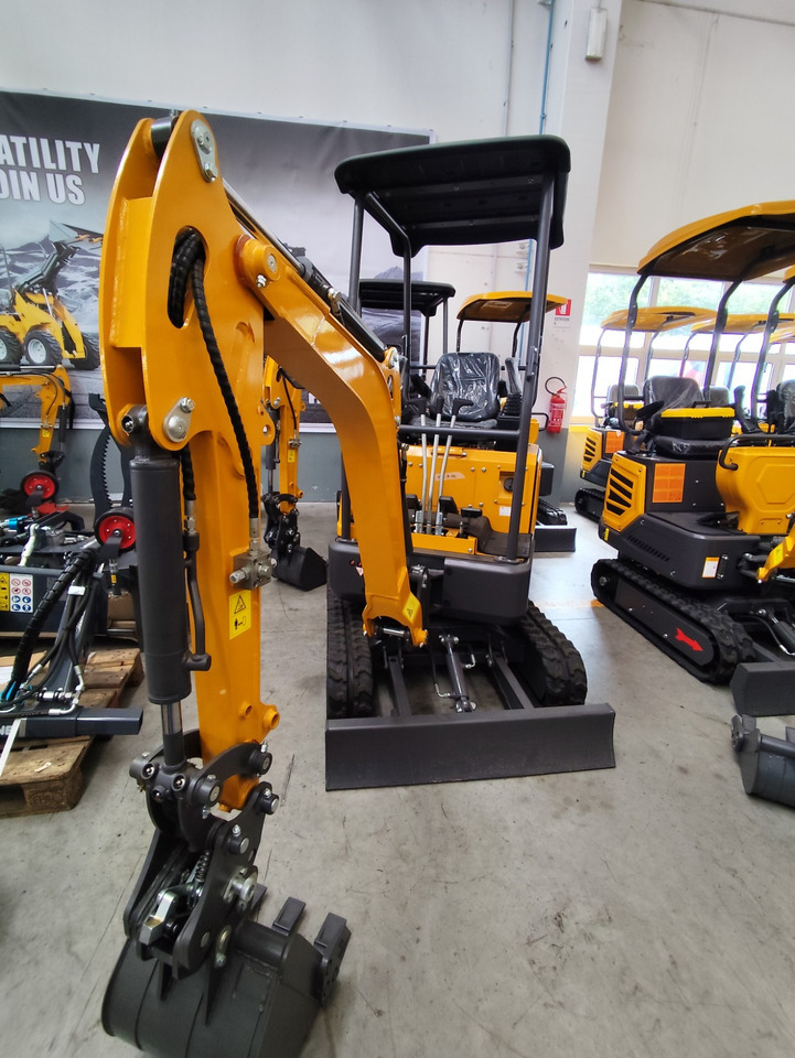 Müller Machinery Diesel Mini excavator 1.6 Ton - Müller Machinery MB 16 - SH Laidong LL380B motor - Mini escavadeira: foto 2 Müller Machinery Diesel Mini excavator 1.6 Ton - Müller Machinery MB 16 - SH Laidong LL380B motor - Mini escavadeira: foto 2