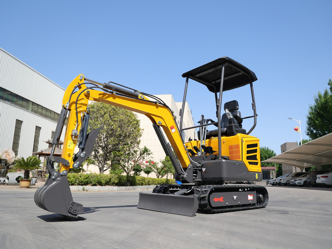 Müller Machinery Diesel Mini excavator 1.8 Ton - Mini excavator MB 18 - SH Laidong KM385B motor - Mini escavadeira: foto 3 Müller Machinery Diesel Mini excavator 1.8 Ton - Mini excavator MB 18 - SH Laidong KM385B motor - Mini escavadeira: foto 3