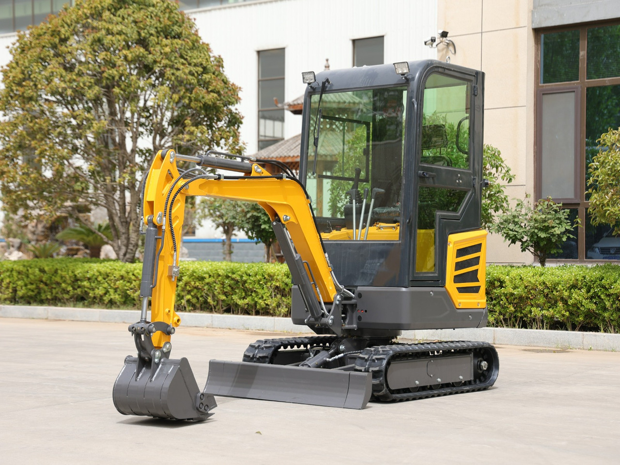 Müller Machinery Diesel Mini excavator 1.8 Ton - Müller Machinery MB 18 - KSH Laidong KB385B Motor - Mini escavadeira: foto 2 Müller Machinery Diesel Mini excavator 1.8 Ton - Müller Machinery MB 18 - KSH Laidong KB385B Motor - Mini escavadeira: foto 2