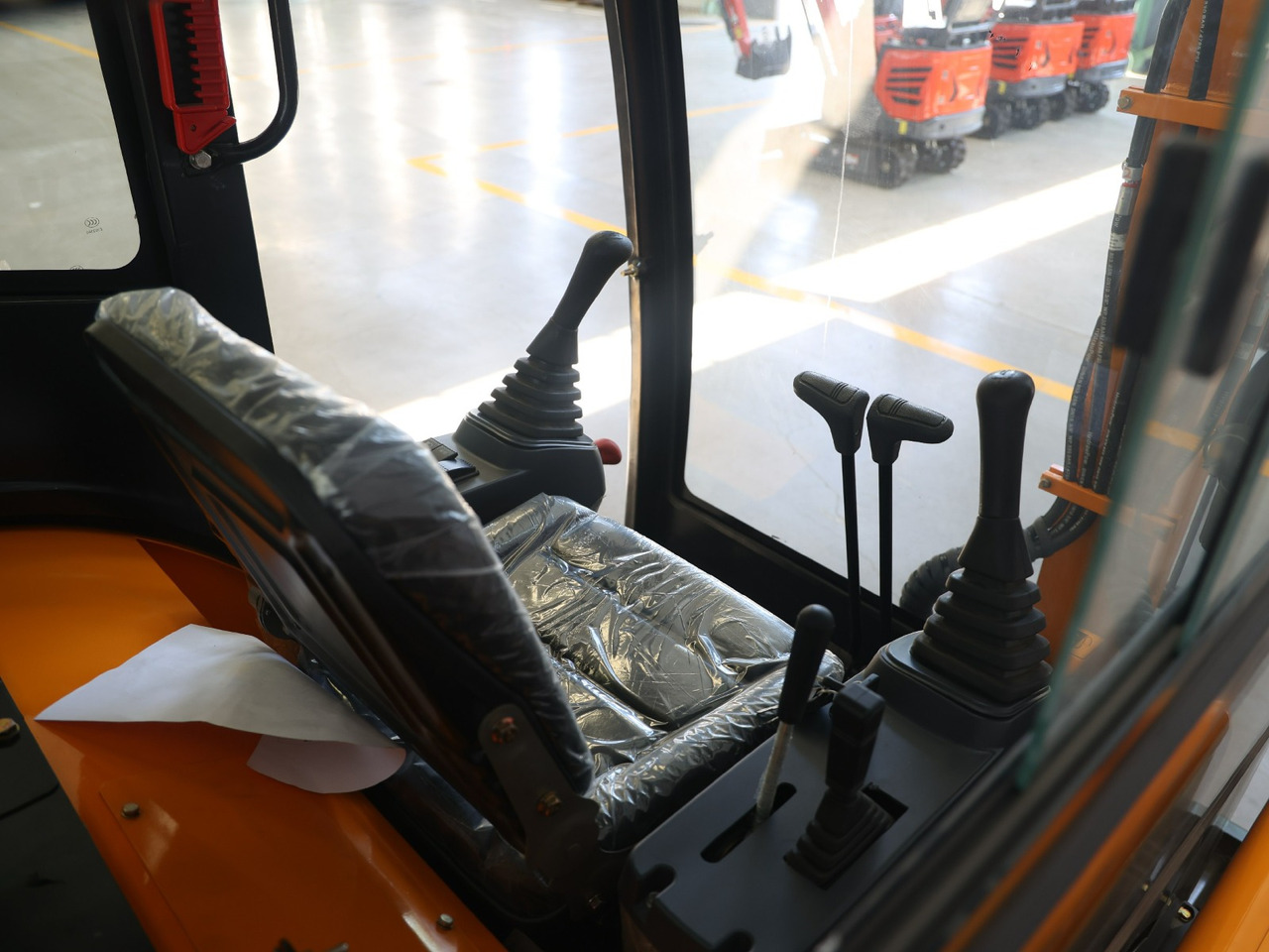 Mini escavadeira novo Müller Machinery Diesel Mini excavator 4 ton - Müller Machinery MB 40 - KSH Xinchai  4D32  Motor: foto 6