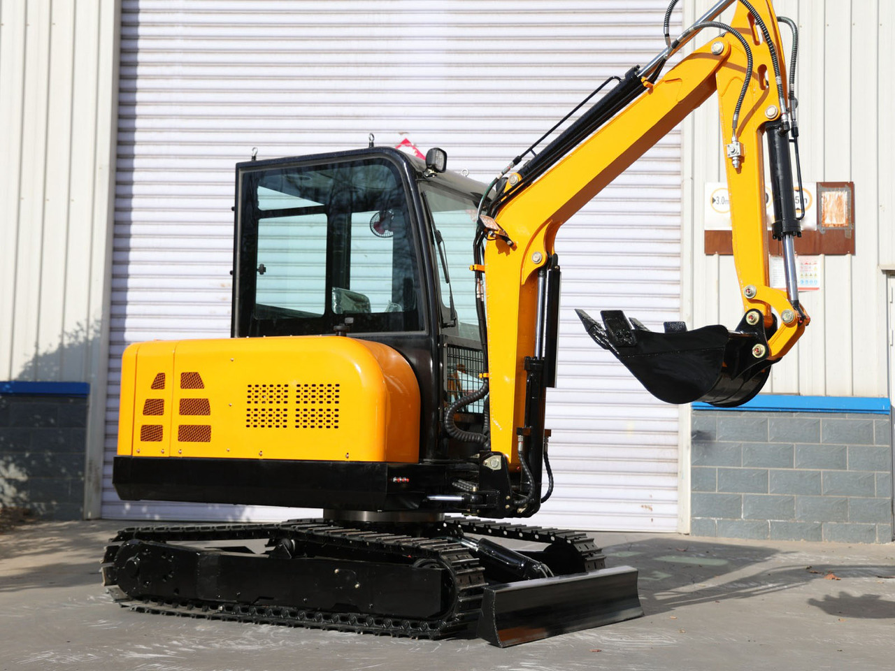 Müller Machinery - Xinchai 4D32 Motor Diesel Mini excavator 3.5 Ton - Müller Machinery MB 35 - VKSH - Mini escavadeira: foto 3 Müller Machinery - Xinchai 4D32 Motor Diesel Mini excavator 3.5 Ton - Müller Machinery MB 35 - VKSH - Mini escavadeira: foto 3