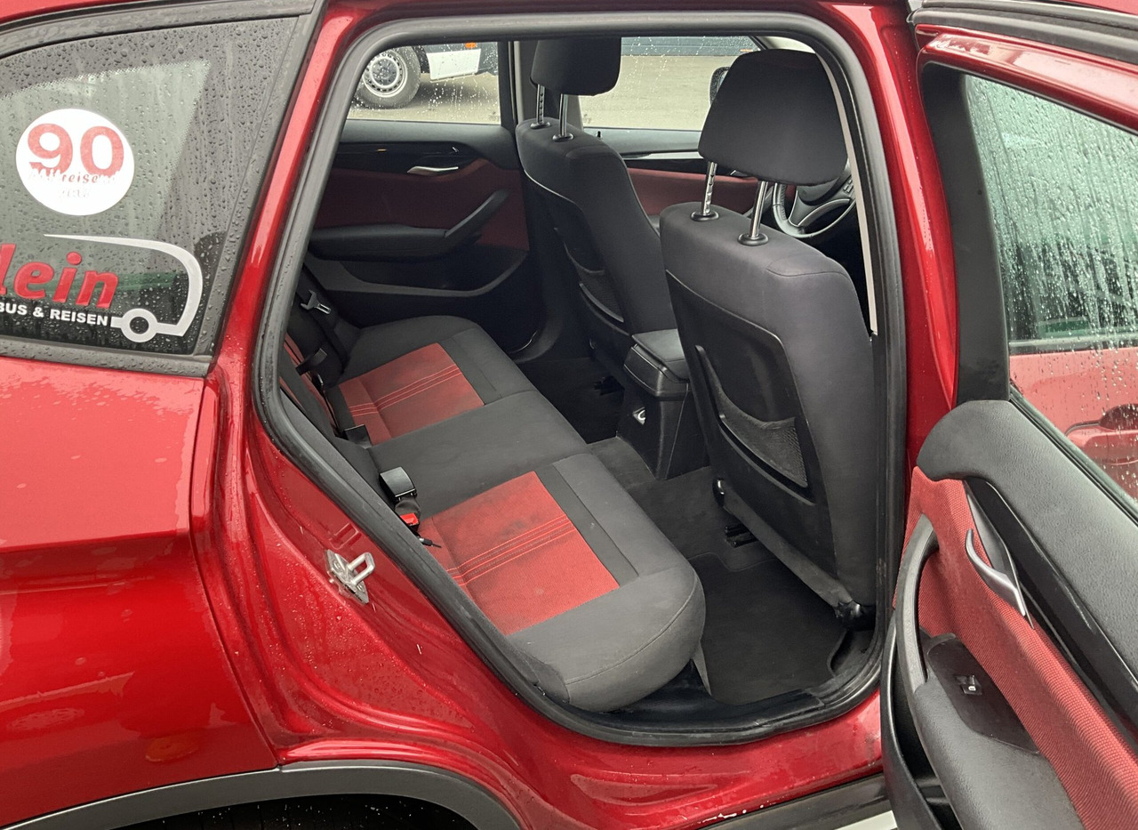 SUV BMW X1: foto 11