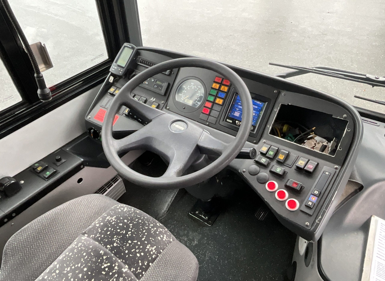 Fotografia de interior 2: Ônibus urbano Hess Swiss Diesel BD-N1A