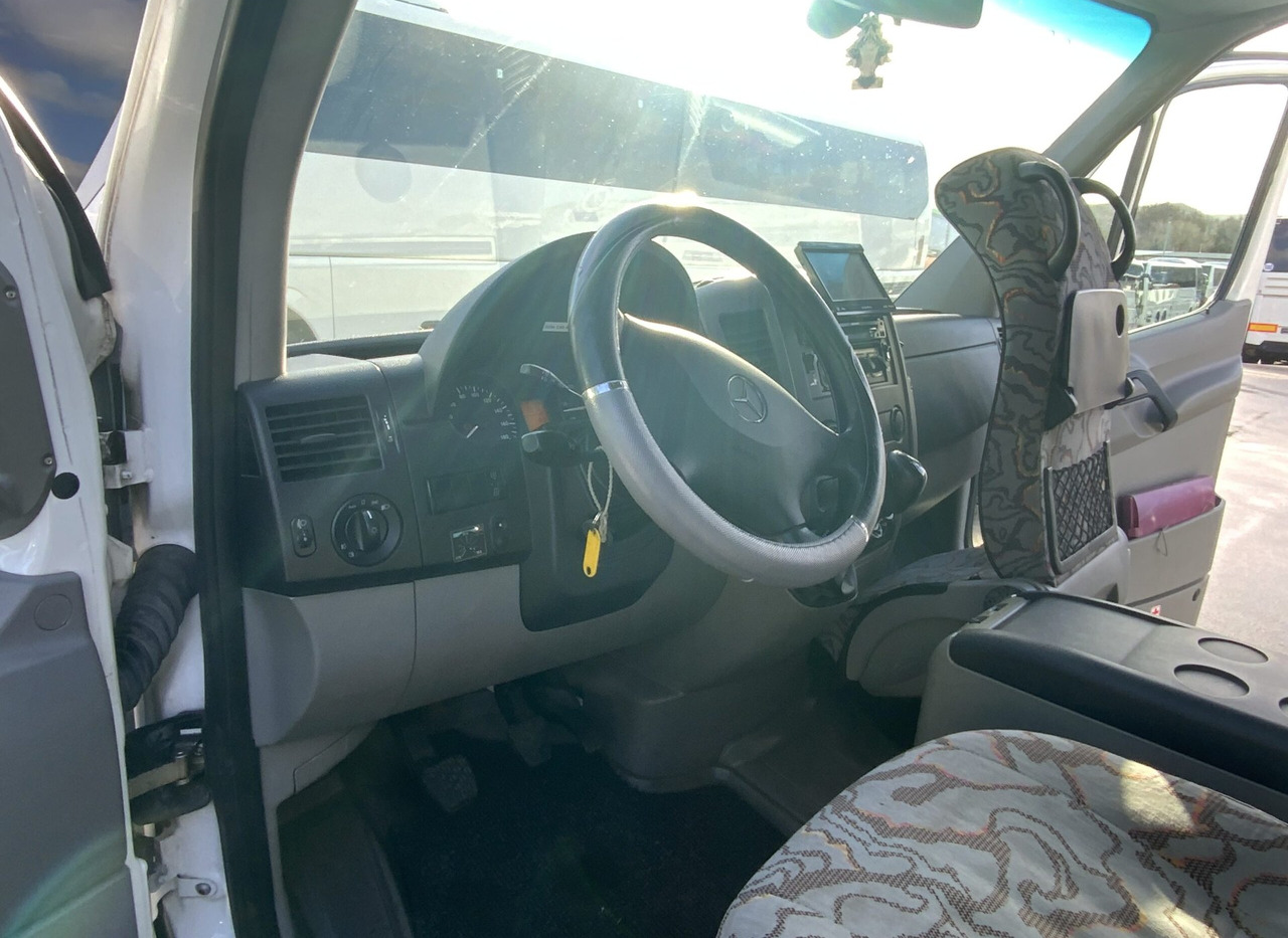 Mercedes-Benz 519 CDI Sprinter - Minibus, Furgão de passageiros: foto 3 Mercedes-Benz 519 CDI Sprinter - Minibus, Furgão de passageiros: foto 3