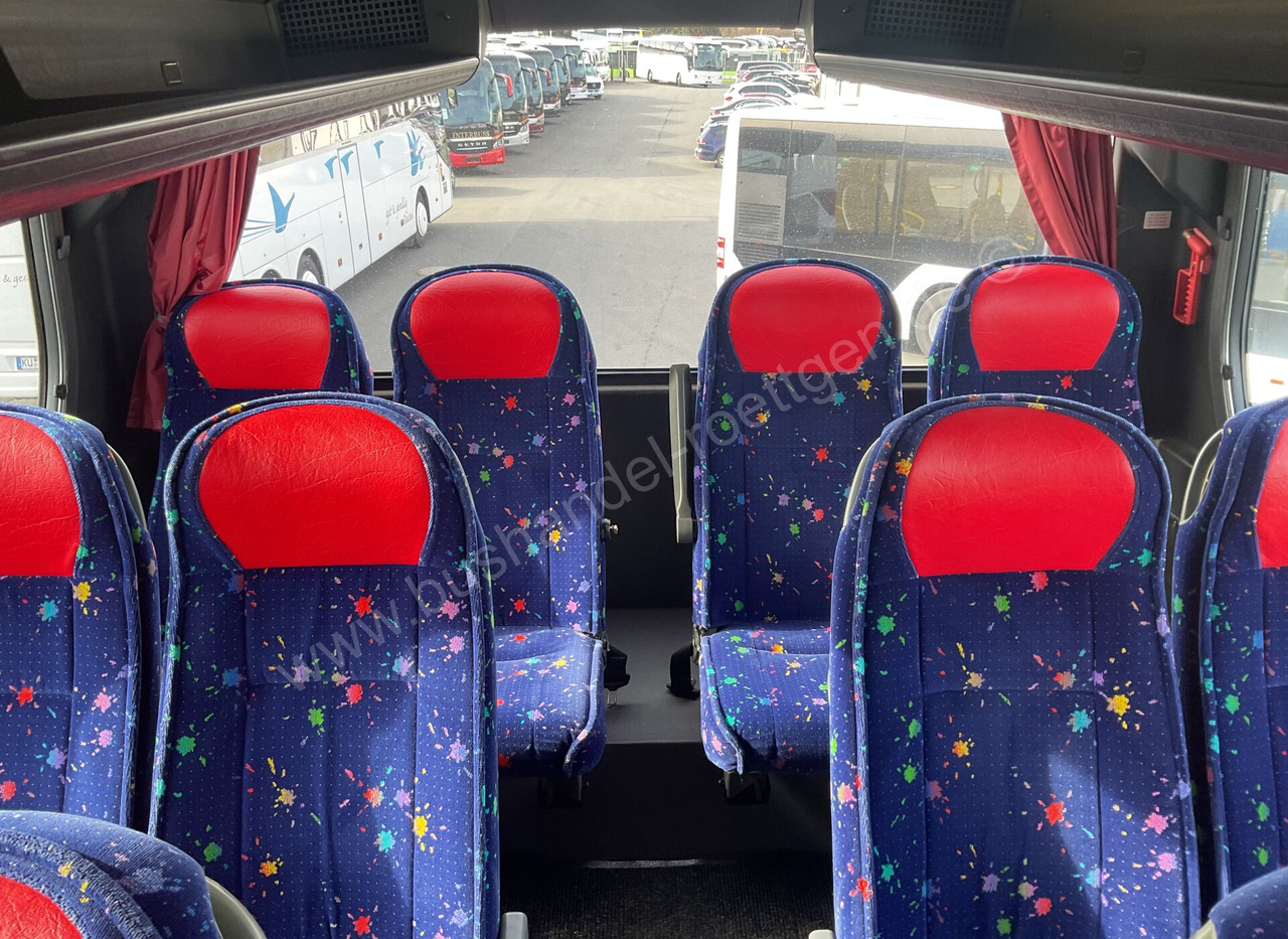 Locação financeira de Setra S 328 DT Setra S 328 DT: foto 13 Locação financeira de Setra S 328 DT Setra S 328 DT: foto 13