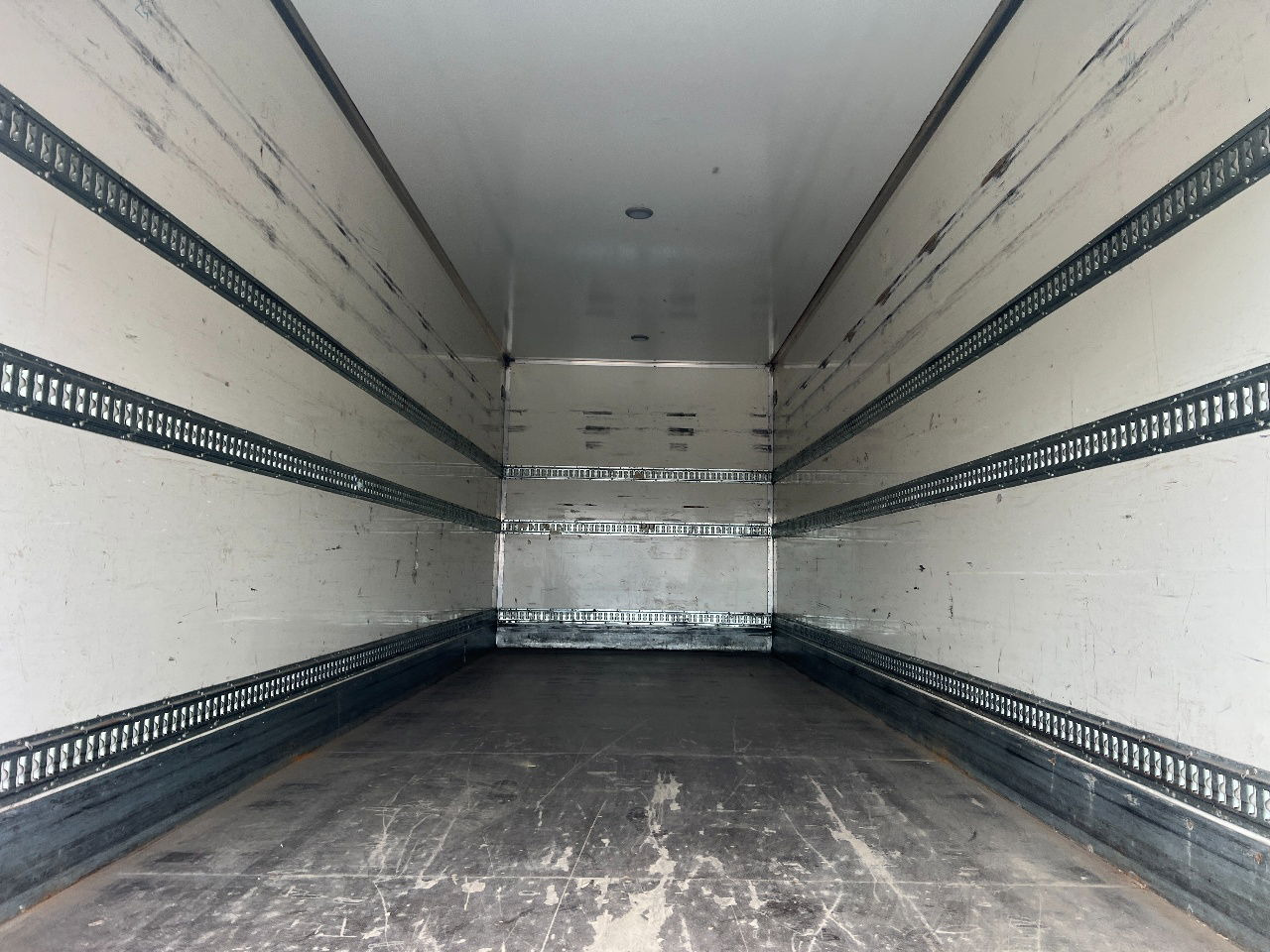 Locação financeira de  Iveco Stralis 310 AD, 19Ton, Euro 6 Iveco Stralis 310 AD, 19Ton, Euro 6: foto 7