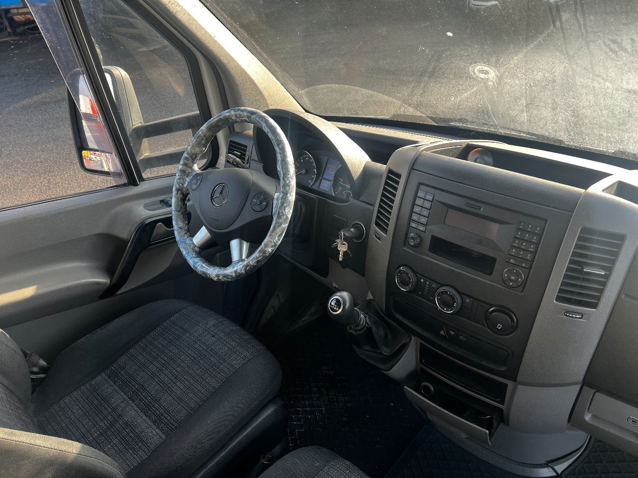 Carrinha de lona Mercedes-Benz Sprinter 316 Euro 6, Manual: foto 10 Carrinha de lona Mercedes-Benz Sprinter 316 Euro 6, Manual: foto 10