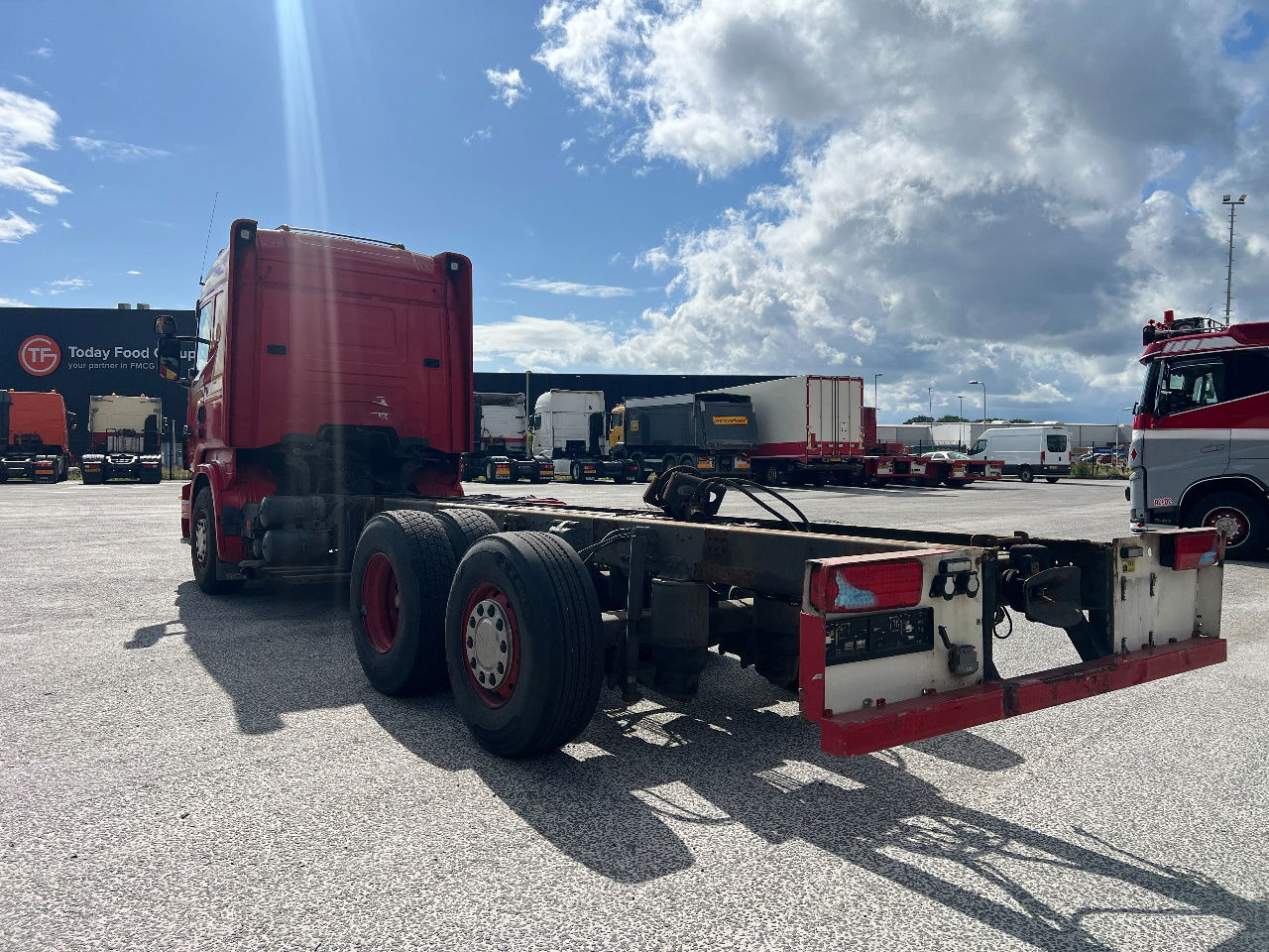 Scania R480 Highline 6x2, Retarder, Euro 5 - Camião chassi: foto 4 Scania R480 Highline 6x2, Retarder, Euro 5 - Camião chassi: foto 4