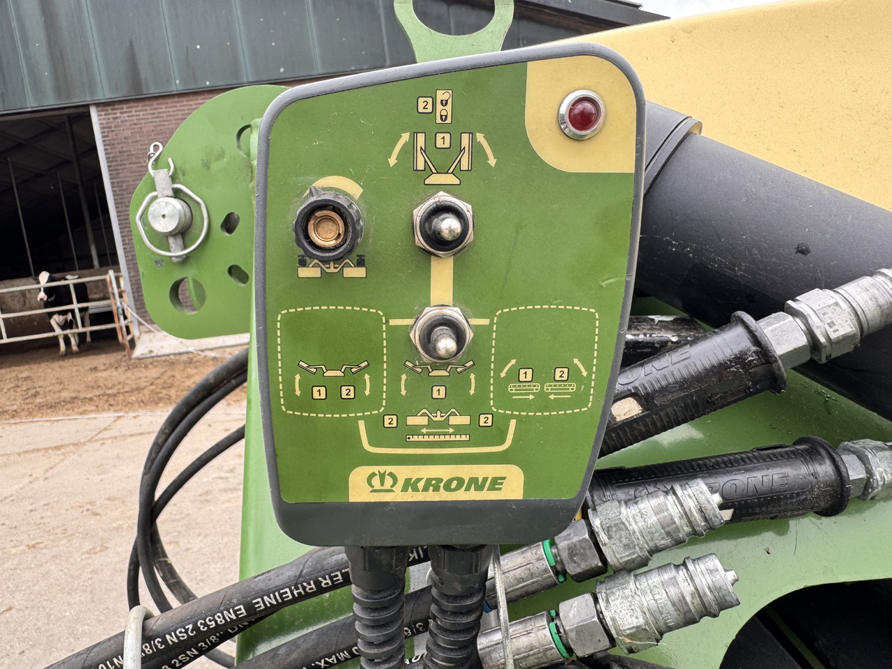 Locação financeira de KRONE Easycut B1000 CV + F360 CV KRONE Easycut B1000 CV + F360 CV: foto 11