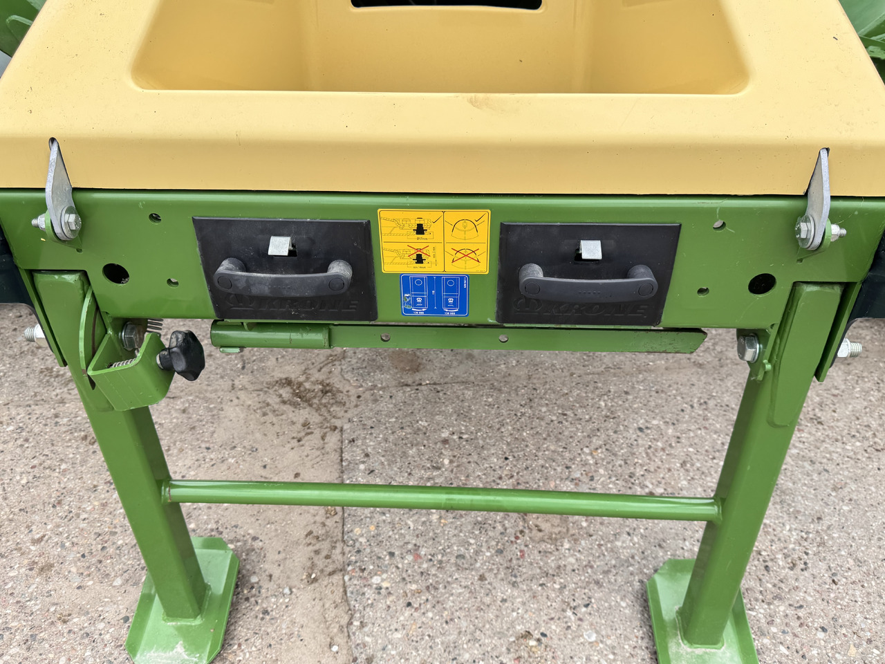 Locação financeira de KRONE Easycut B1000 CV + F360 CV KRONE Easycut B1000 CV + F360 CV: foto 14