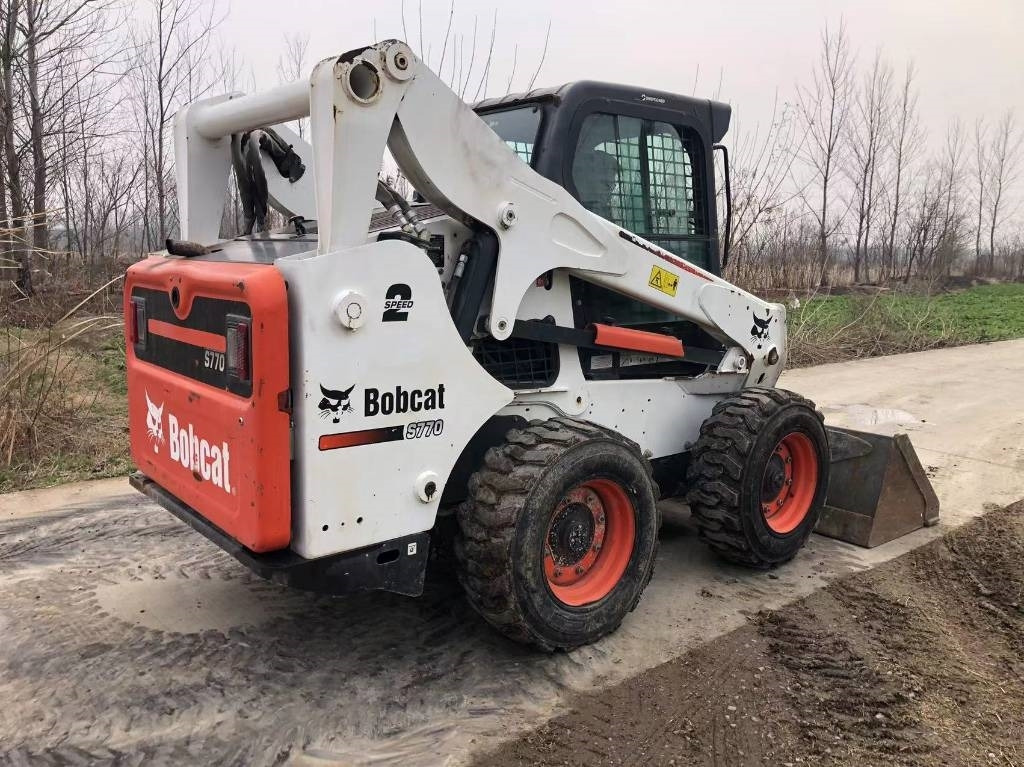 Bobcat T 770 - Mini pá carregadora: foto 2 Bobcat T 770 - Mini pá carregadora: foto 2