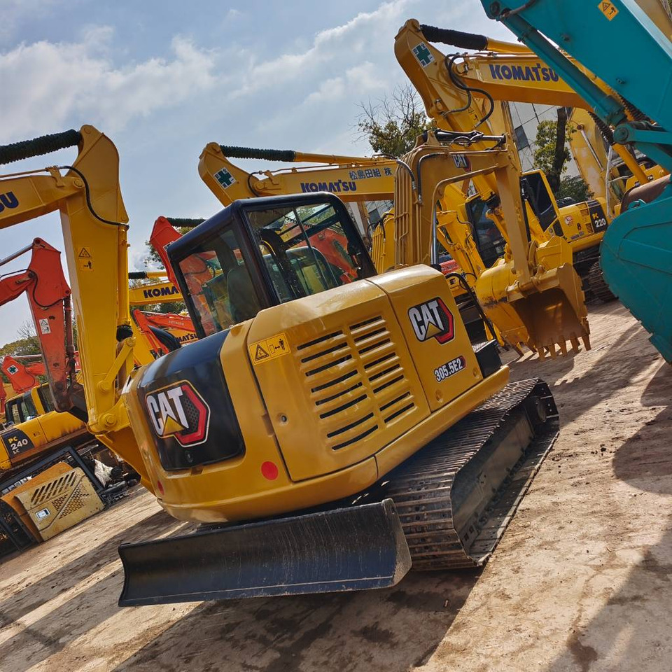 CAT 305.5 E - Mini escavadeira: foto 1 CAT 305.5 E - Mini escavadeira: foto 1
