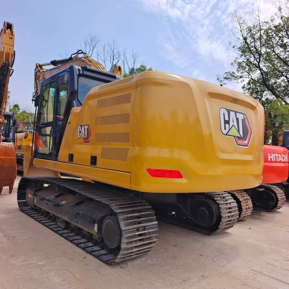 Escavadora de rastos CAT 320 GC: foto 1