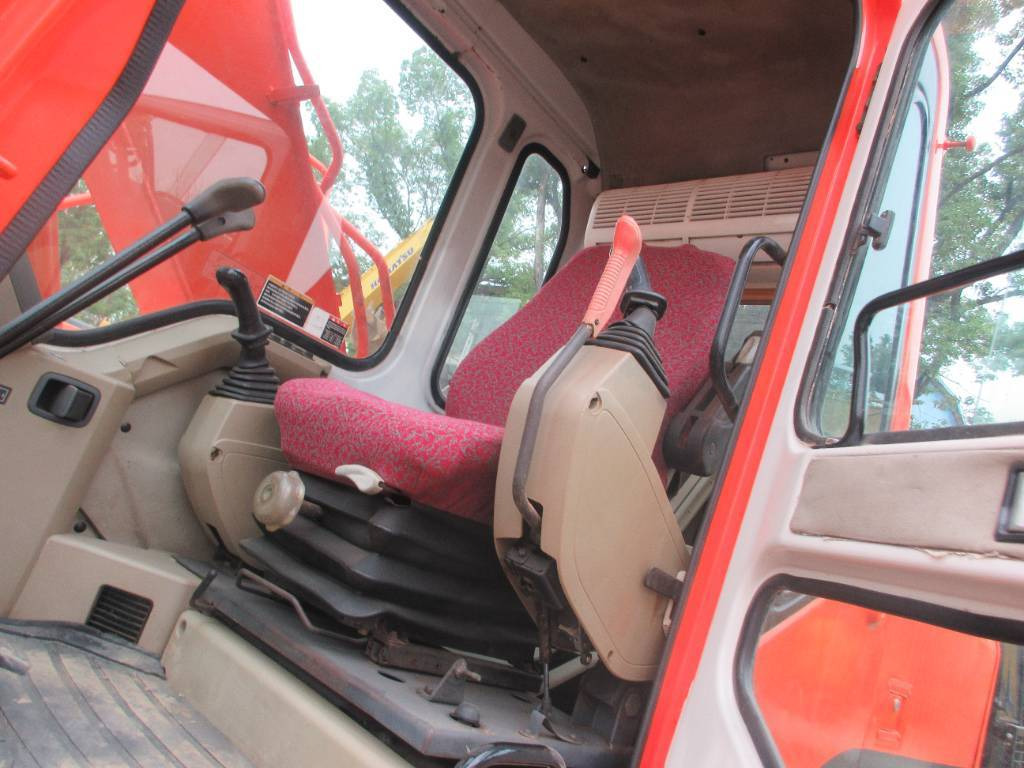 Escavadeira de rodas Doosan DH 150 LC-7: foto 13