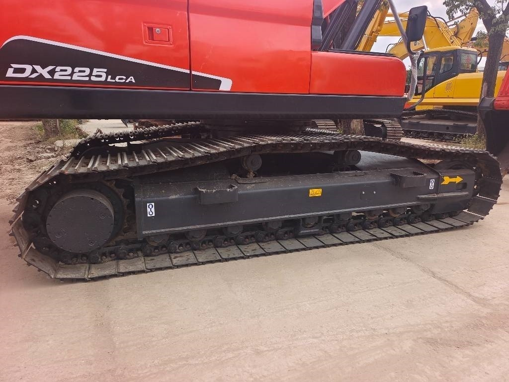 Doosan DX 225 - Escavadora de rastos: foto 2 Doosan DX 225 - Escavadora de rastos: foto 2