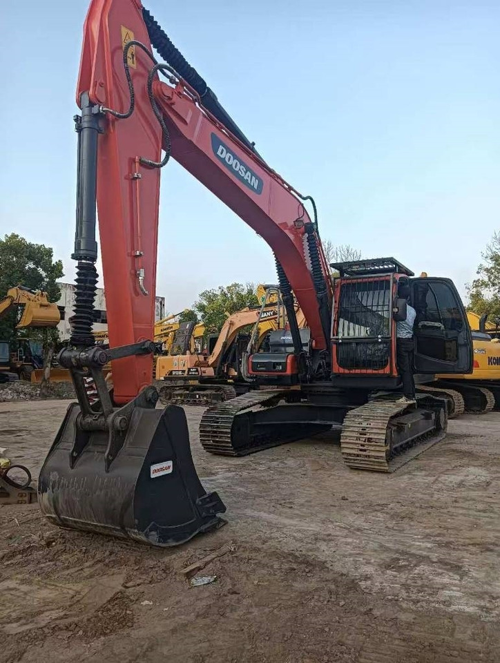 Escavadora de rastos Doosan DX 225 LC: foto 20 Escavadora de rastos Doosan DX 225 LC: foto 20