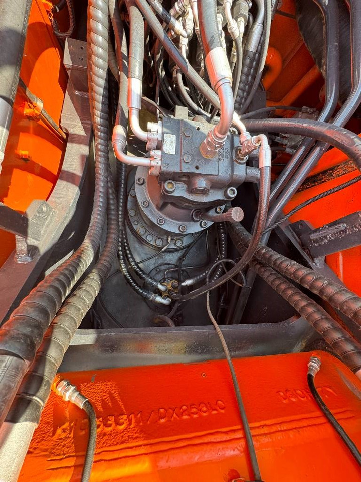 Escavadora de rastos Doosan DX 300 LC-9S: foto 21