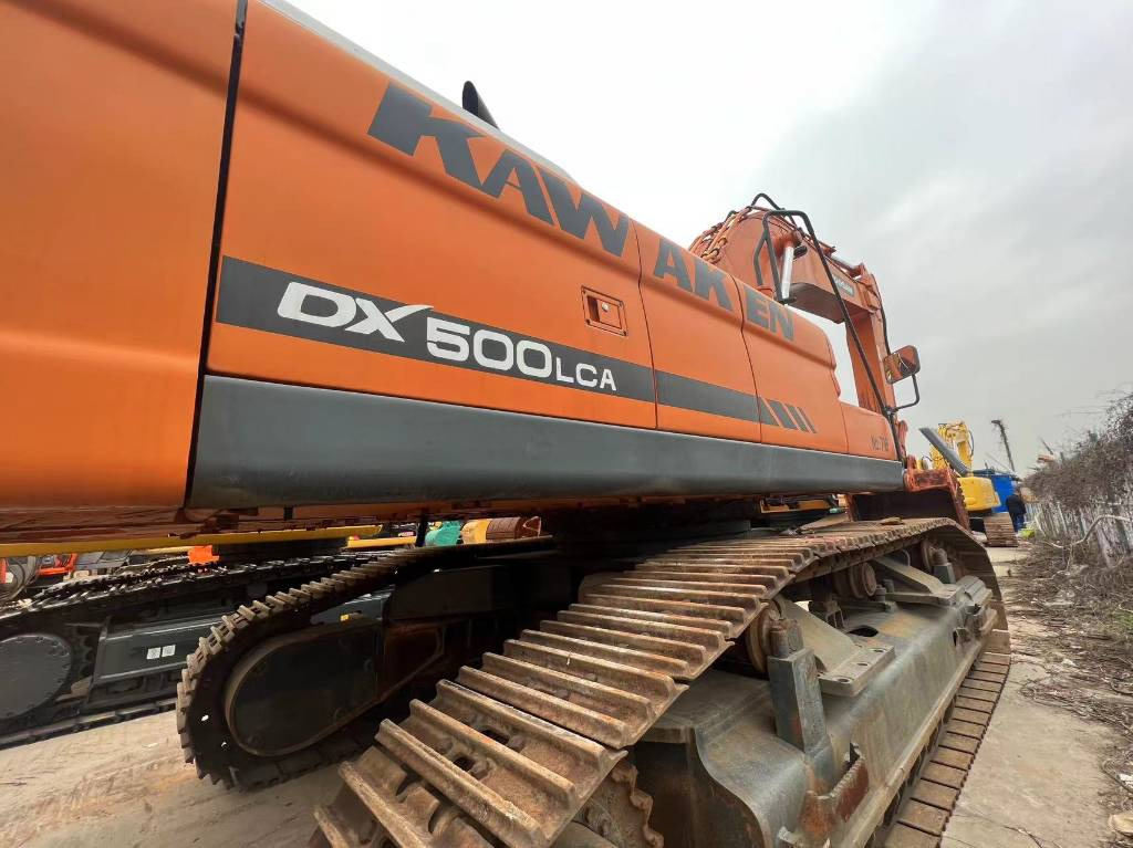 Doosan DX 500 LCA - Escavadora de rastos: foto 1 Doosan DX 500 LCA - Escavadora de rastos: foto 1