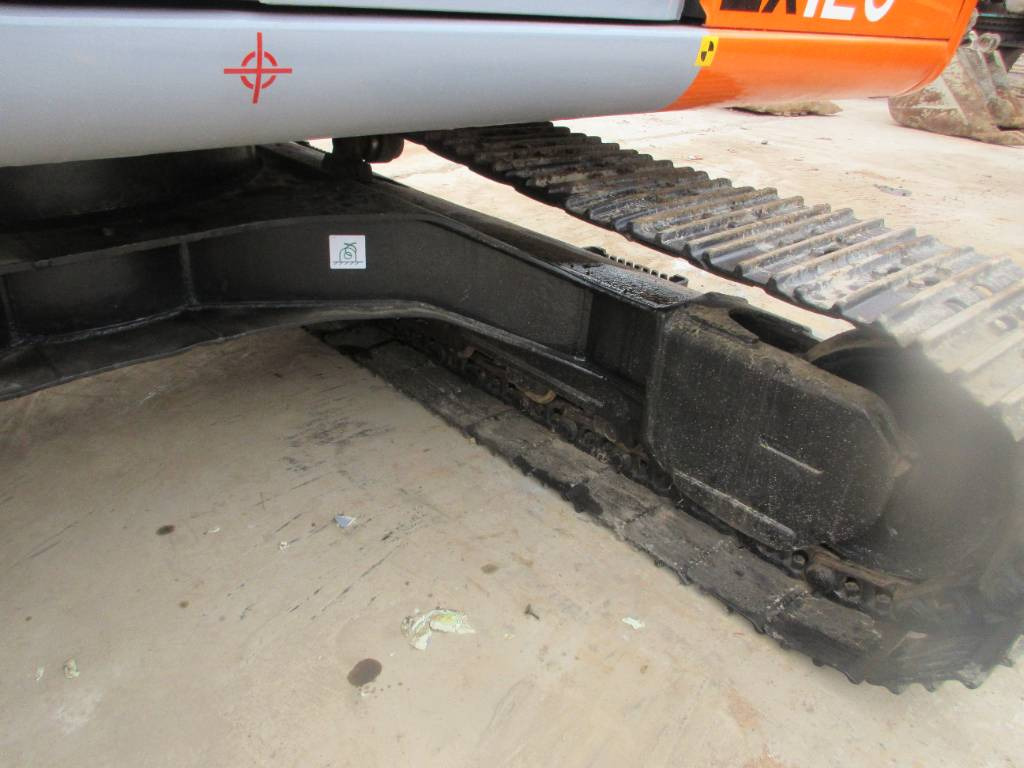 Escavadora de rastos Hitachi EX 120-3: foto 15