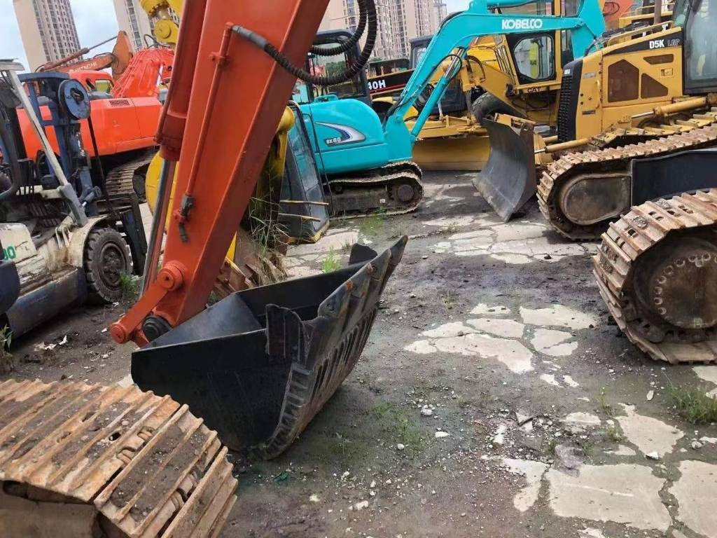 Hitachi EX 120-3 - Escavadora de rastos: foto 4 Hitachi EX 120-3 - Escavadora de rastos: foto 4